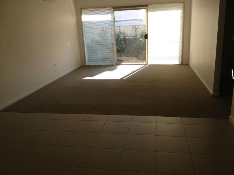 2 Leicester Square, Pakenham VIC 3810