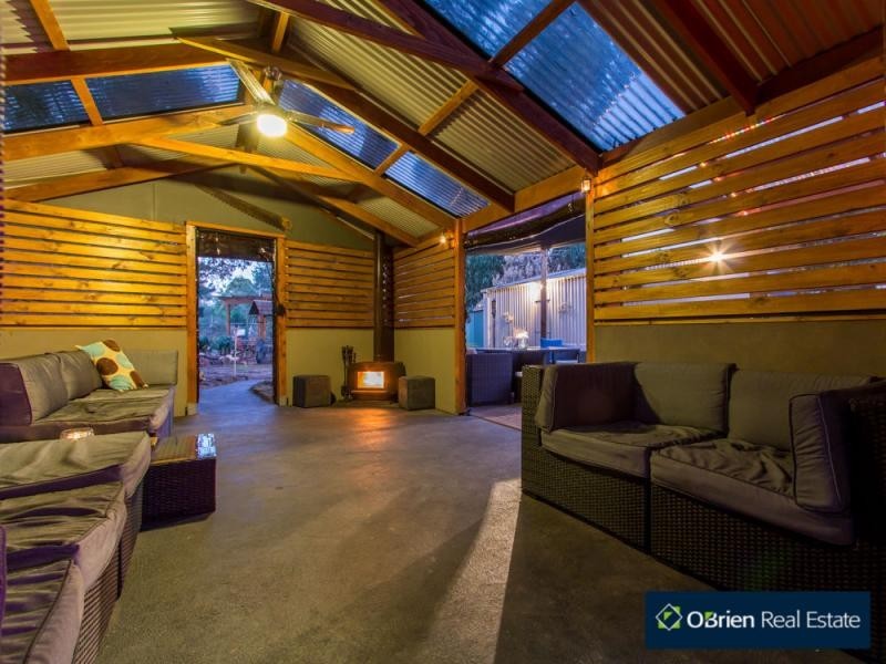 61 Glenalva Parade, Cannons Creek VIC 3977