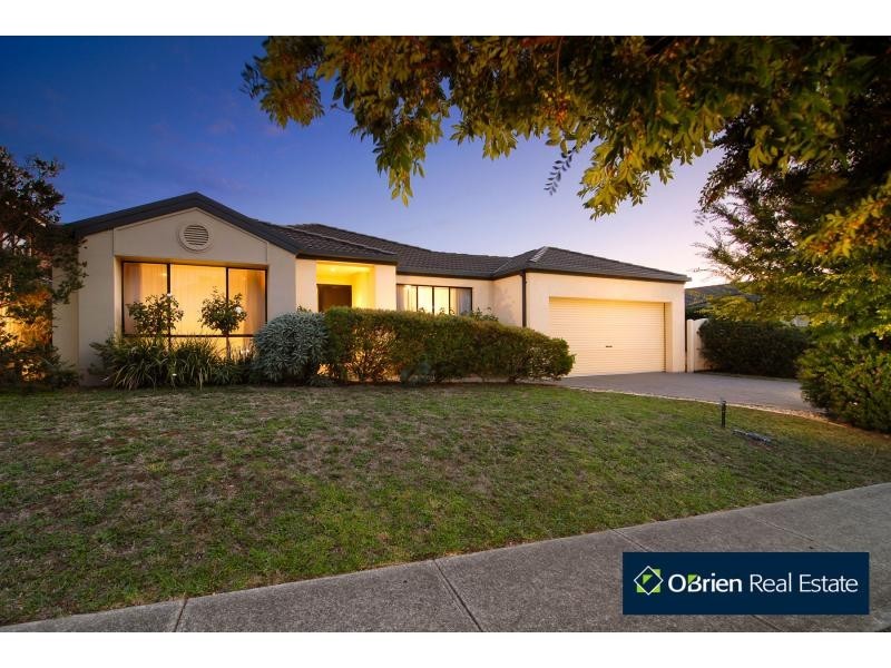 7 Peppertree Avenue, Narre Warren South VIC 3805