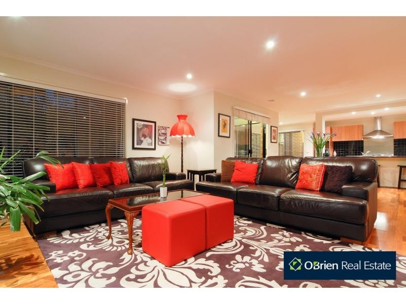 7 Peppertree Avenue, Narre Warren South VIC 3805