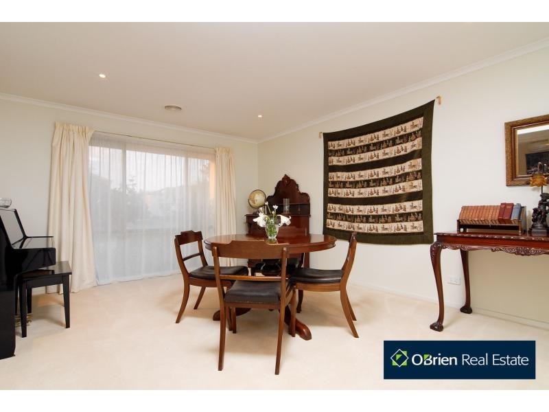 7 Peppertree Avenue, Narre Warren South VIC 3805