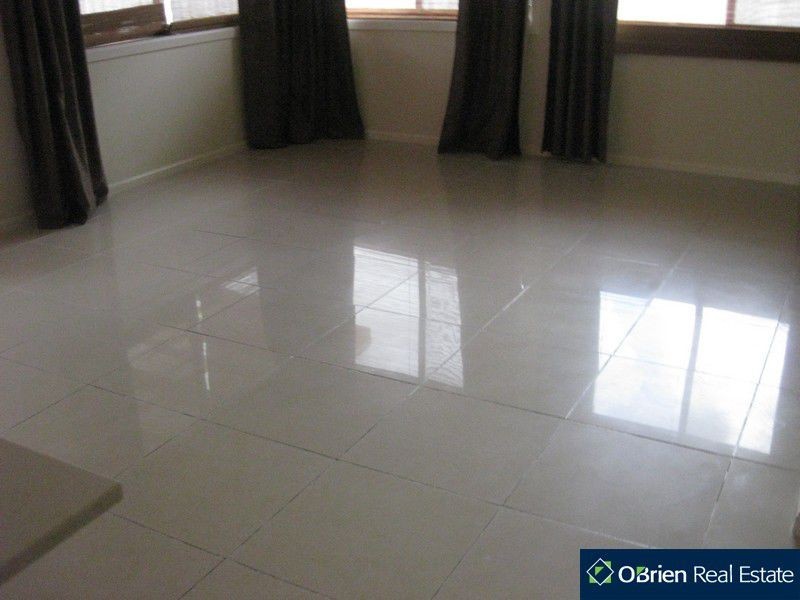 101 Viewgrand Drive, Berwick VIC 3806