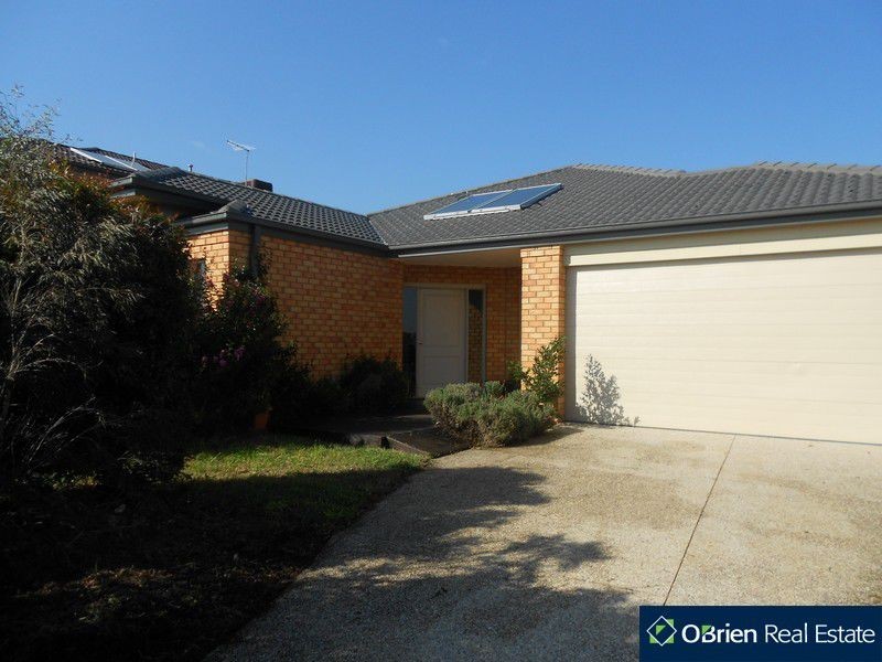 57 Golf Links Road, Berwick VIC 3806