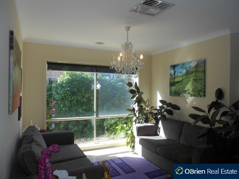 57 Golf Links Road, Berwick VIC 3806