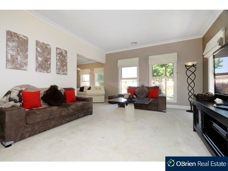 17 Hillston Court, Narre Warren South VIC 3805