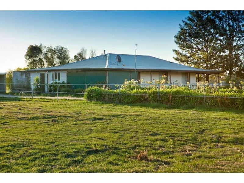 405-415 Five Mile Road, Pakenham South VIC 3810