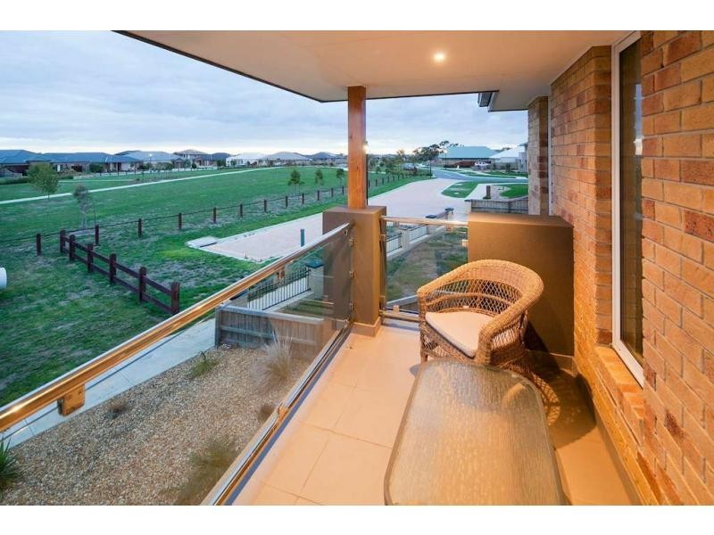 3 Brolga Close, Pakenham VIC 3810