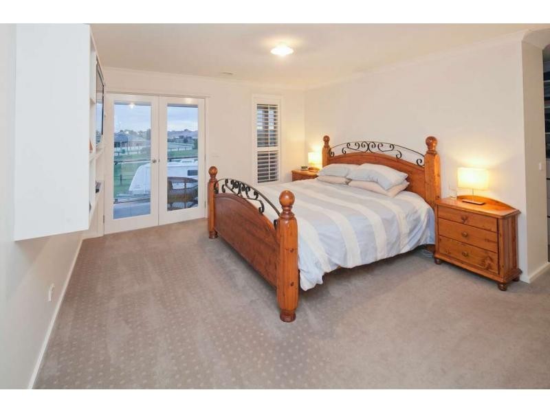 3 Brolga Close, Pakenham VIC 3810