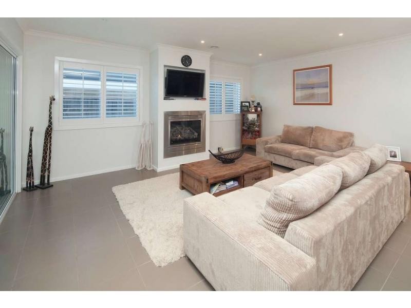 3 Brolga Close, Pakenham VIC 3810