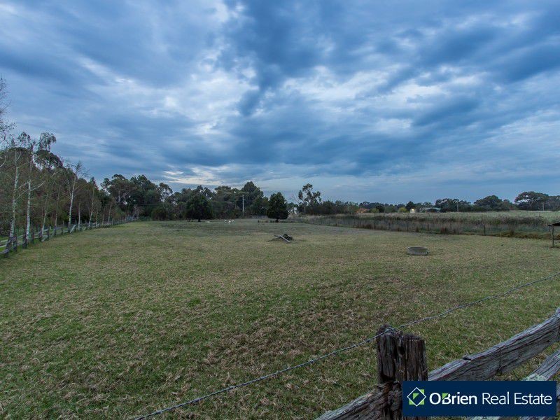 80 Finsbury Road, Devon Meadows VIC 3977