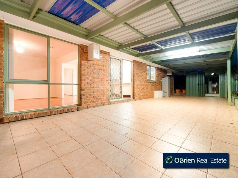 15 Francine Court, Narre Warren VIC 3805