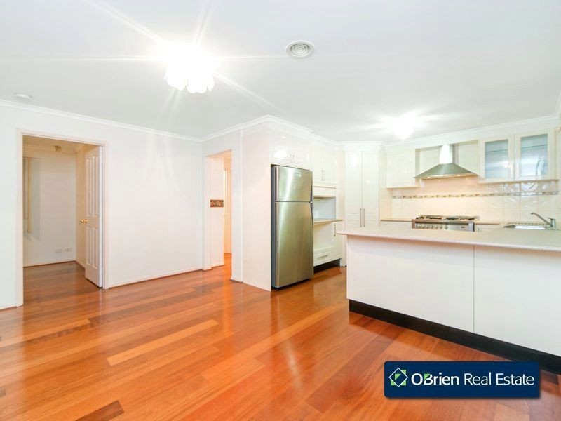 15 Francine Court, Narre Warren VIC 3805