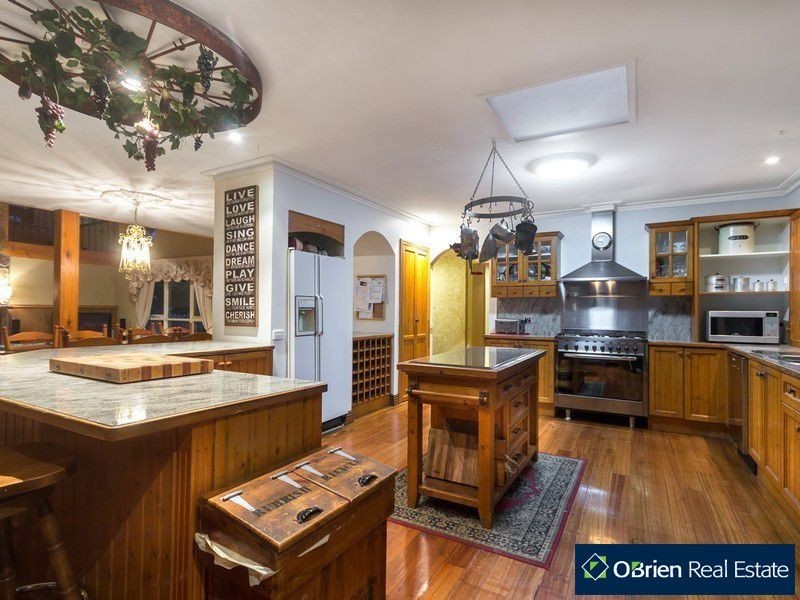 85 Roslyn Road, Cranbourne South VIC 3977