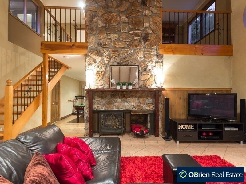 85 Roslyn Road, Cranbourne South VIC 3977