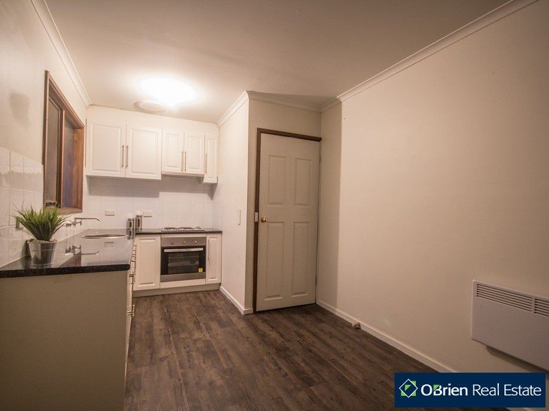 85 Roslyn Road, Cranbourne South VIC 3977