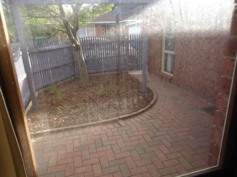 1/108 Mansfield Street, Berwick VIC 3806