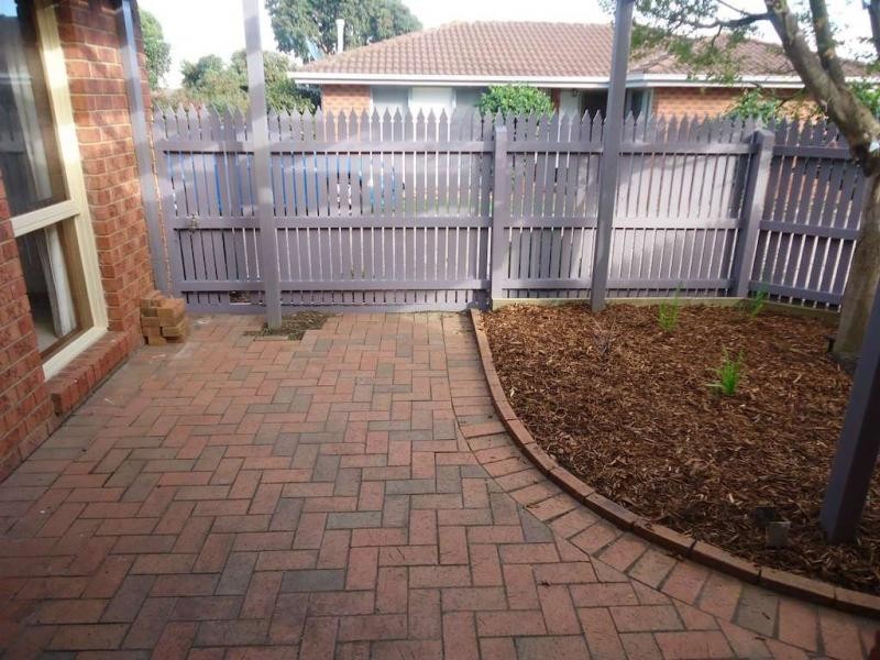 1/108 Mansfield Street, Berwick VIC 3806