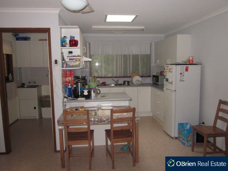 30 Mahon Crescent, Narre Warren VIC 3805