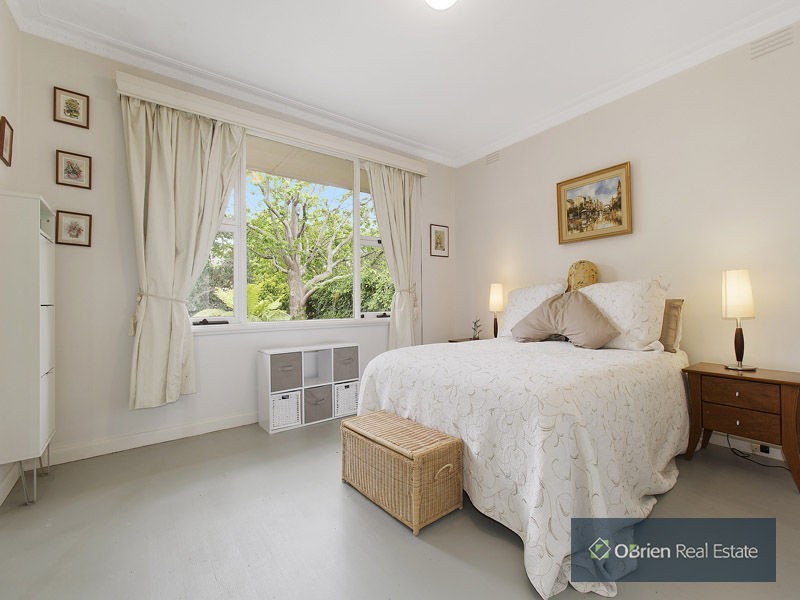 12 Agnes Street, Beaumaris VIC 3193