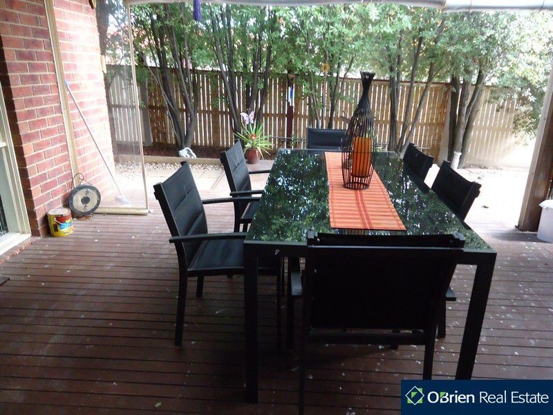 1 Peveril Court, Narre Warren VIC 3805