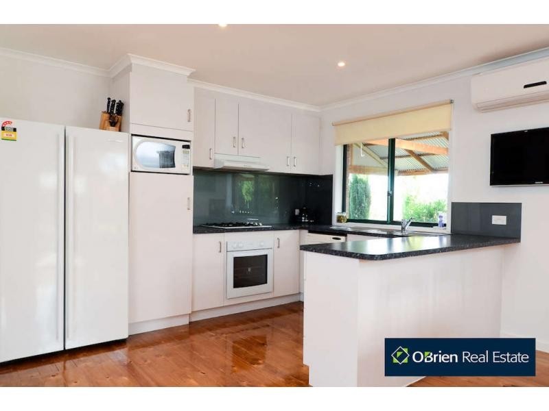 8 Kilfera Court, Narre Warren VIC 3805