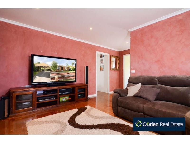 8 Kilfera Court, Narre Warren VIC 3805