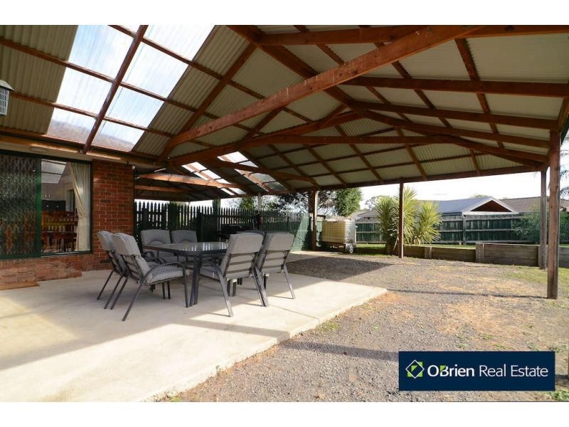 8 Kilfera Court, Narre Warren VIC 3805