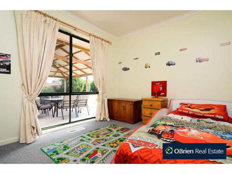 8 Kilfera Court, Narre Warren VIC 3805