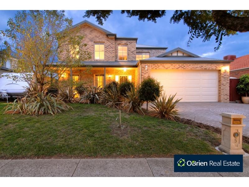 5 View Park Circuit, Narre Warren South VIC 3805