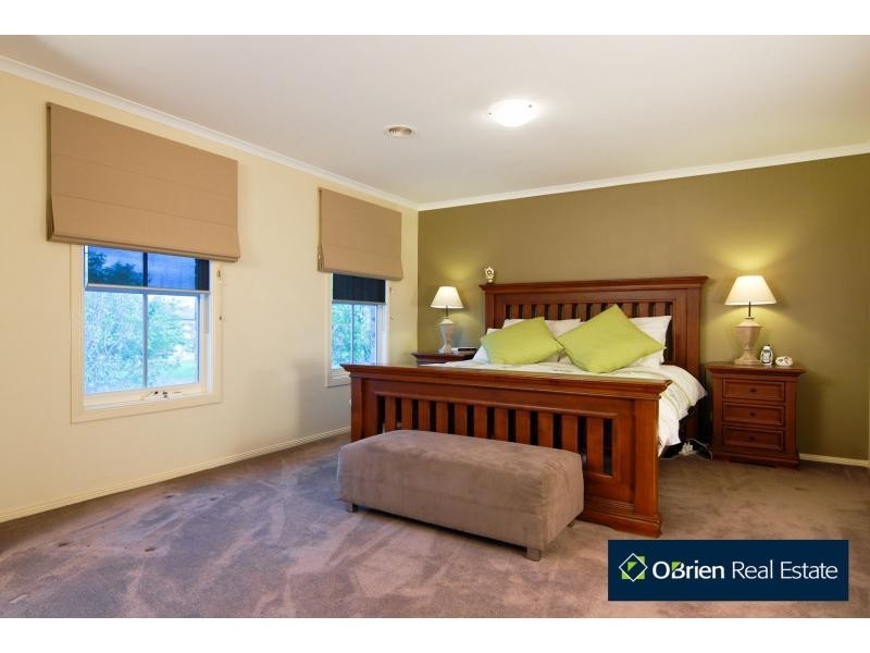 5 View Park Circuit, Narre Warren South VIC 3805