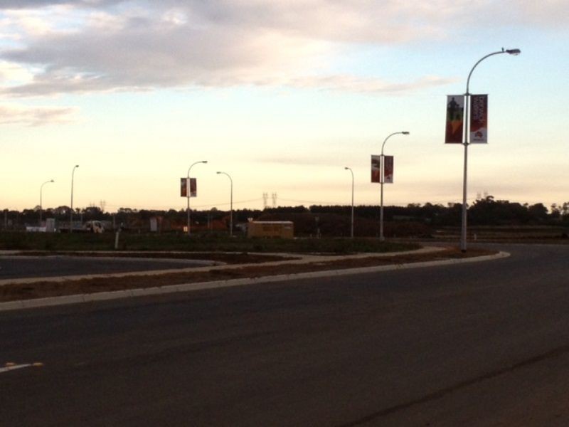 L262 Riverstone Boulevard, Clyde North VIC 3978