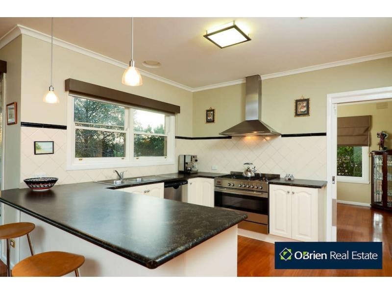 3 Linton Court, Berwick VIC 3806