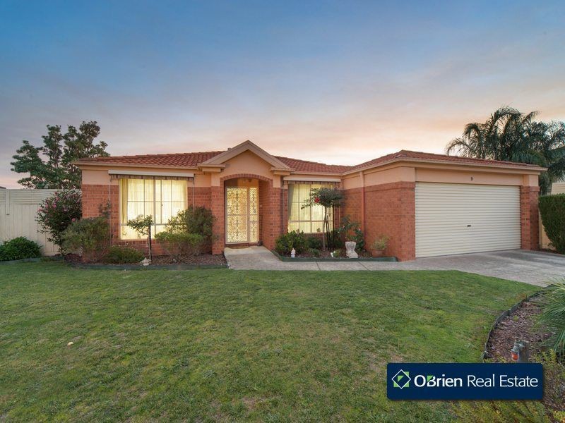 9 Colwyn Drive, Narre Warren South VIC 3805