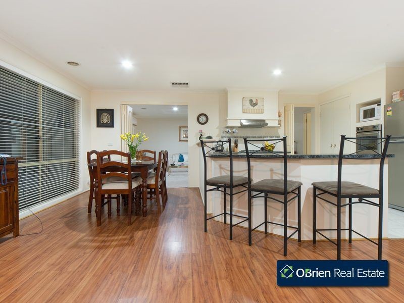 9 Colwyn Drive, Narre Warren South VIC 3805