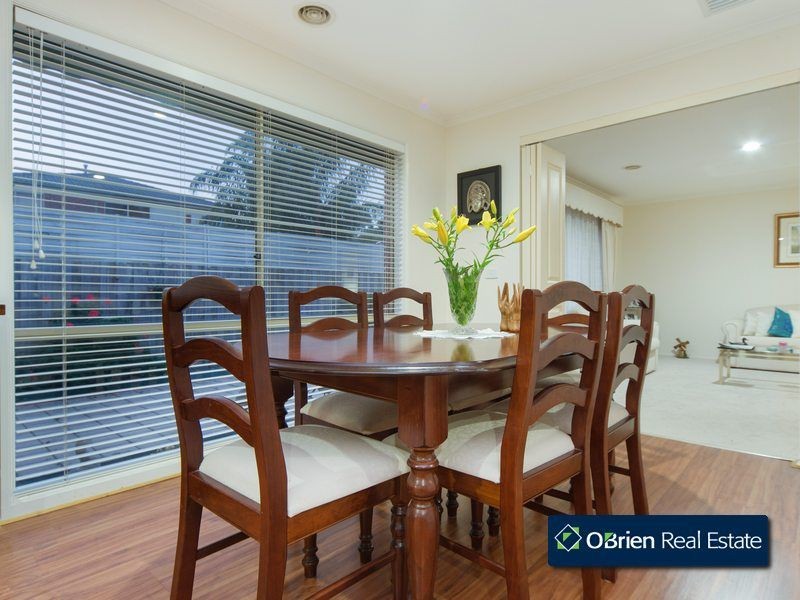 9 Colwyn Drive, Narre Warren South VIC 3805