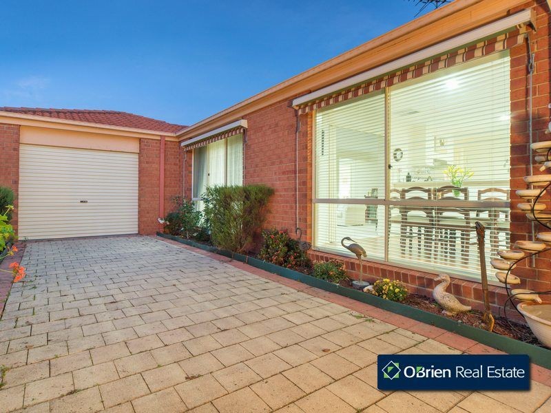 9 Colwyn Drive, Narre Warren South VIC 3805