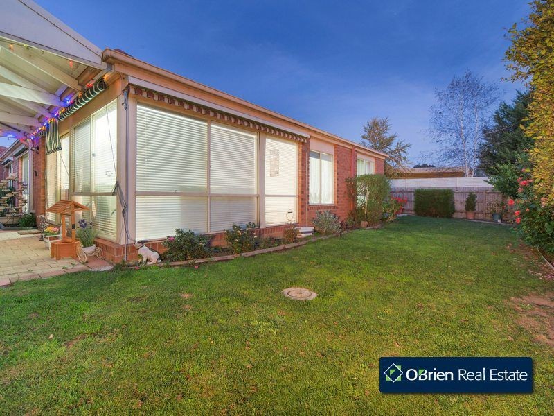 9 Colwyn Drive, Narre Warren South VIC 3805