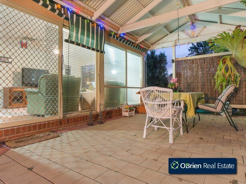 9 Colwyn Drive, Narre Warren South VIC 3805