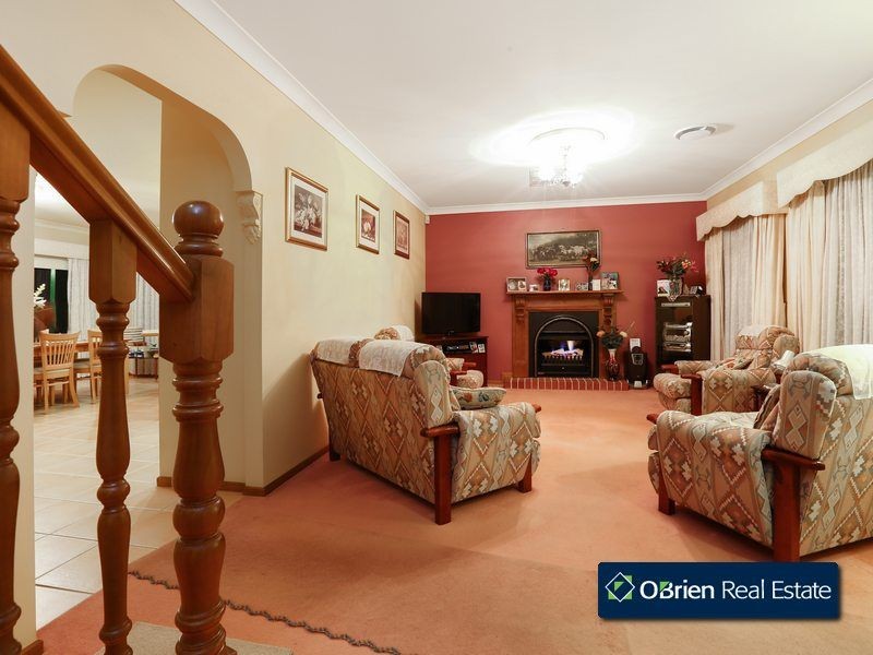 13 Eastern Park Square, Narre Warren South VIC 3805