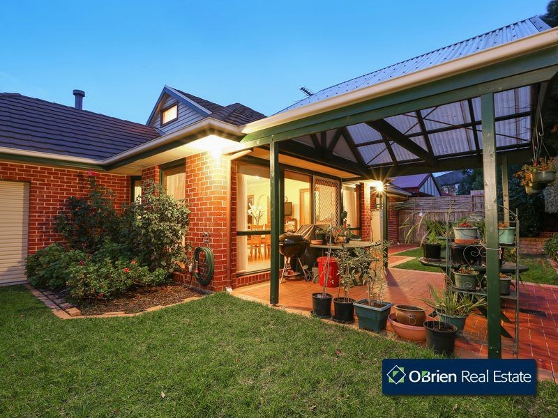 13 Eastern Park Square, Narre Warren South VIC 3805