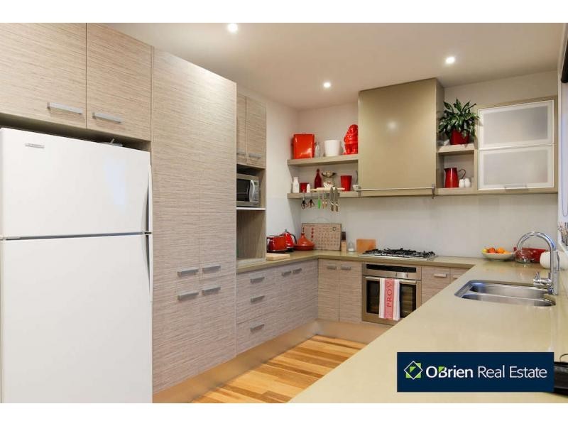 3/4 Buchanan Road, Berwick VIC 3806