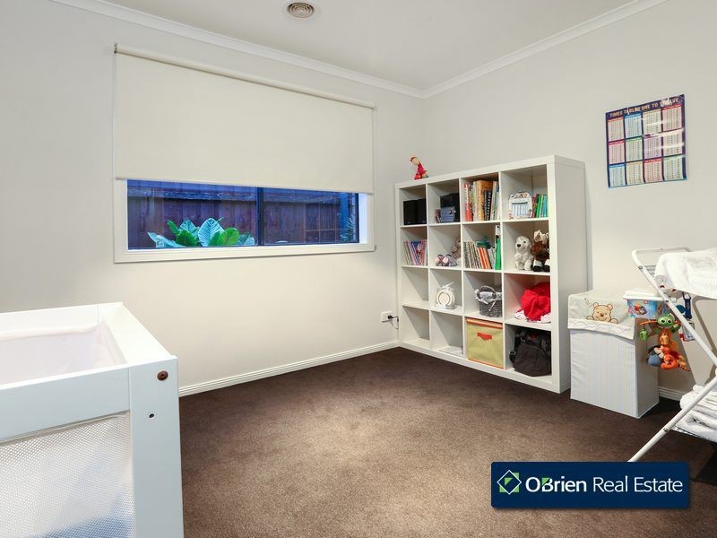 4 Joucas Place, Narre Warren South VIC 3805