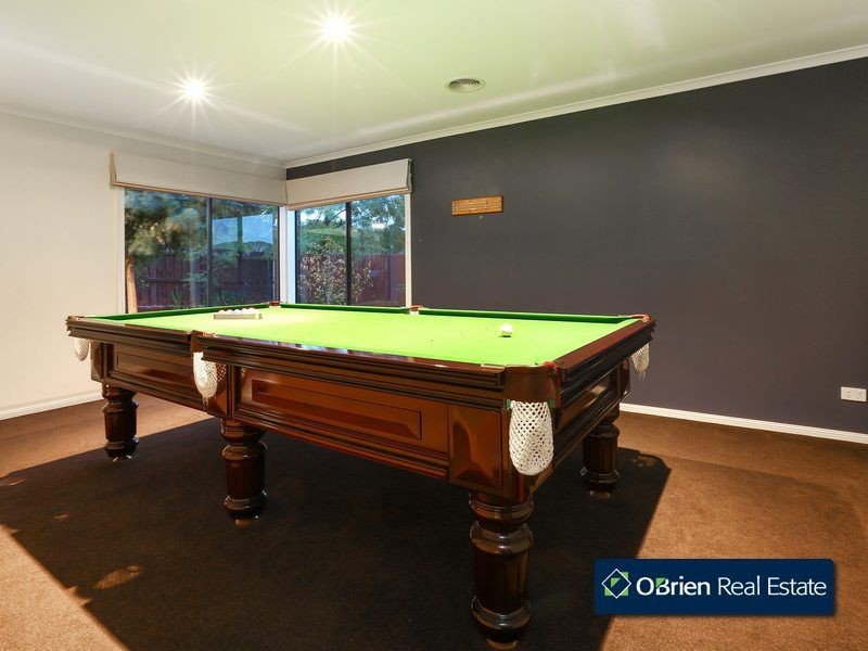 4 Joucas Place, Narre Warren South VIC 3805