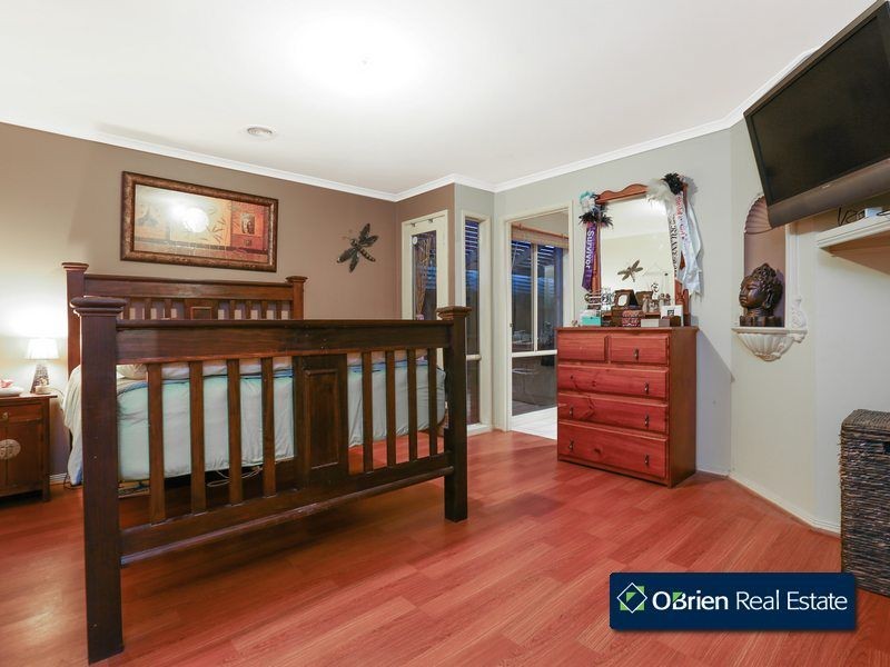 15 Silkwood Avenue, Berwick VIC 3806