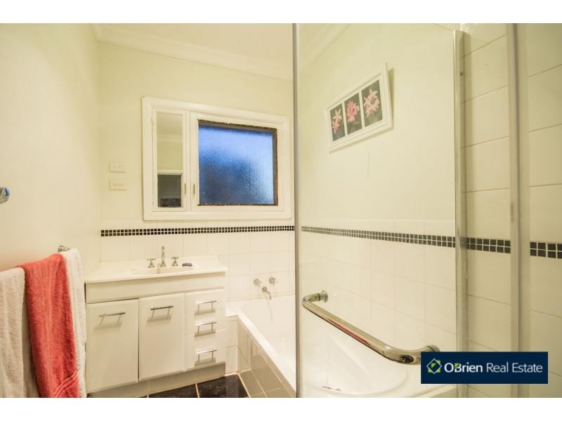 7 James Street, Lang Lang VIC 3984