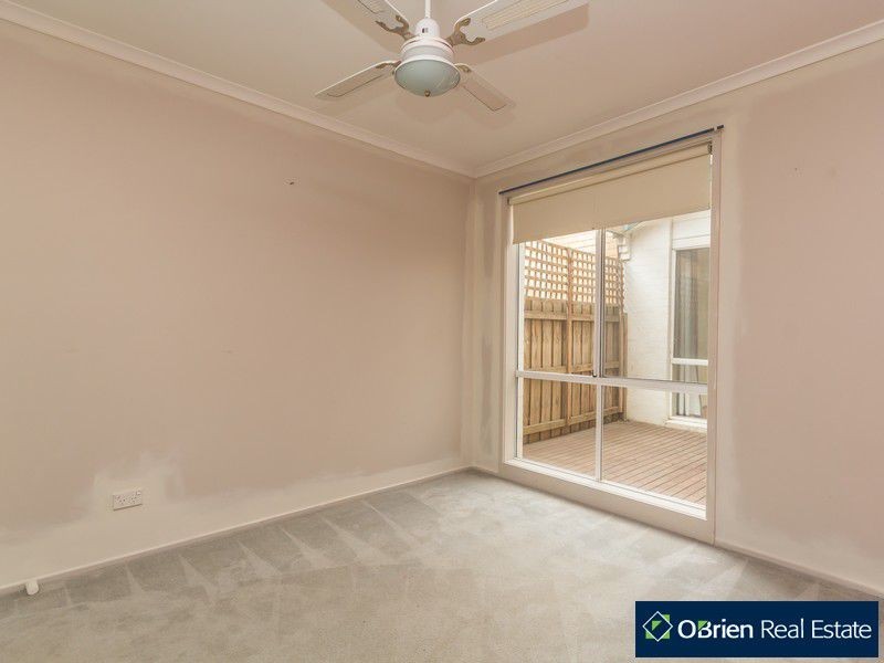 54 Rachel Drive, Cranbourne North VIC 3977