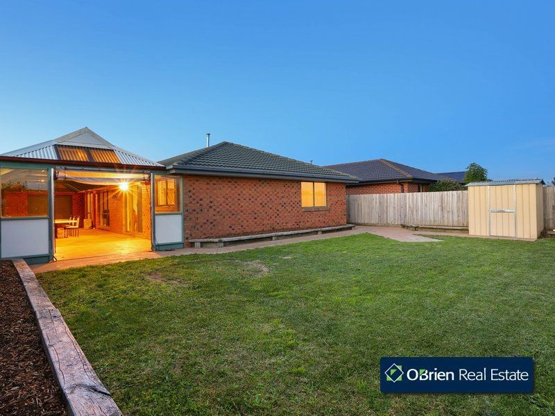 21 Shaftsbury Avenue, Berwick VIC 3806