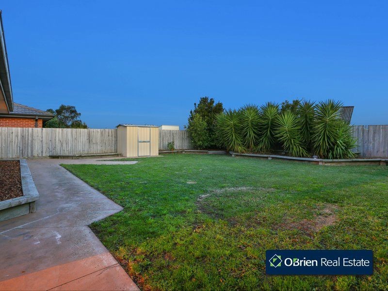 21 Shaftsbury Avenue, Berwick VIC 3806