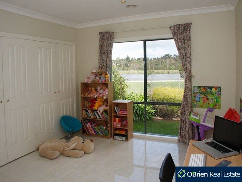 98A David Collins Drive, Endeavour Hills VIC 3802