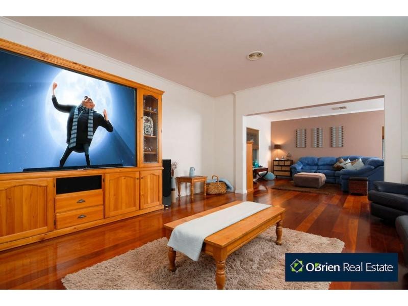 7 Ardblair Terrace, Narre Warren South VIC 3805